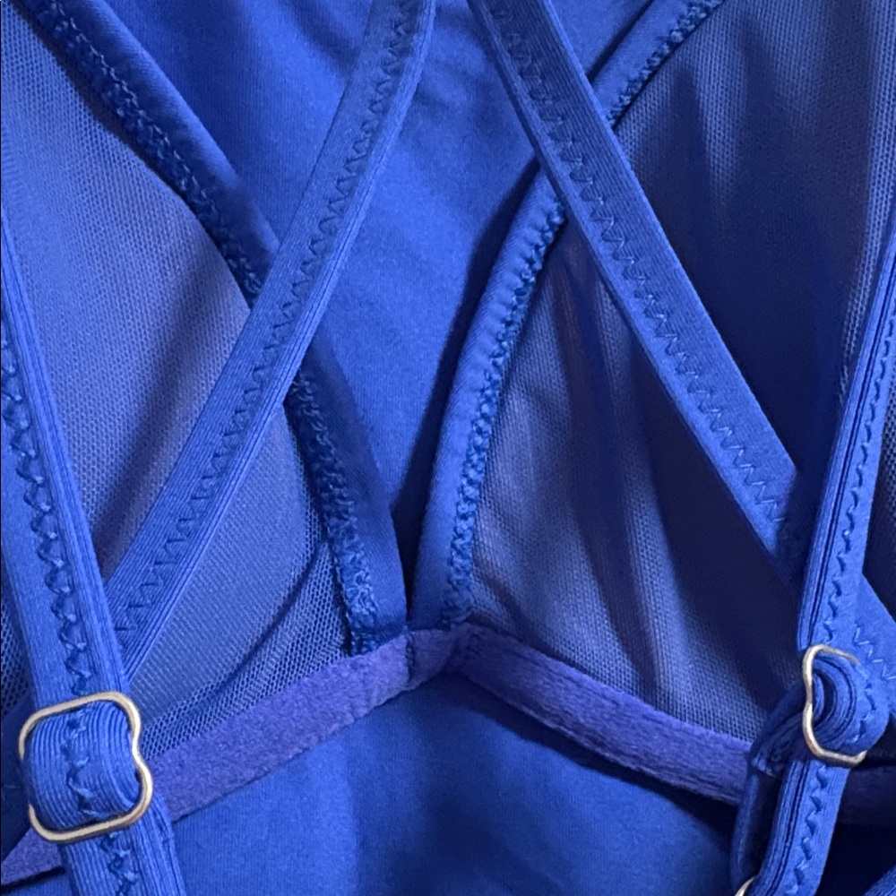 NEW [Athleta] Cross Back Adjustable Swim Tankini Top in Yacht Blue Women’s 34B/C - Picture 10 of 12